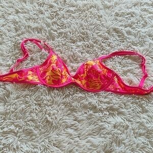 SUPER Cute Bikini Top 32D Pink Multicolor
